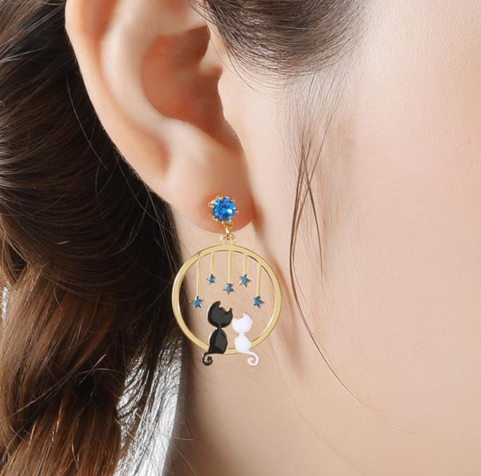 Hand Painted Enamel Glazed Starry Sky Cat Kitty Inlaid Gem Earrings