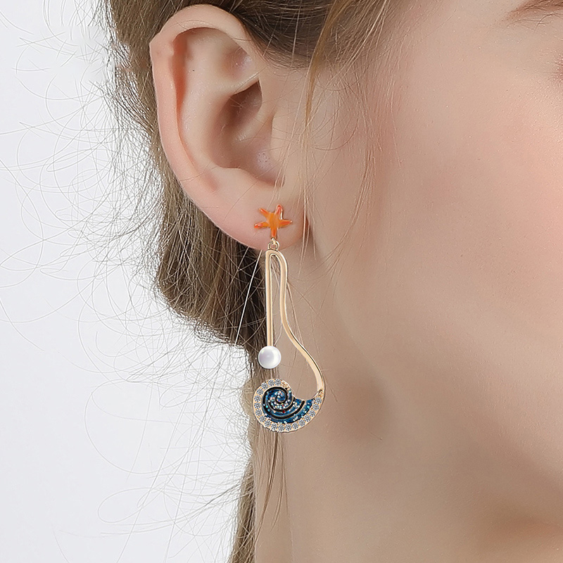 Starfish waves Pearl Enamel Earrings