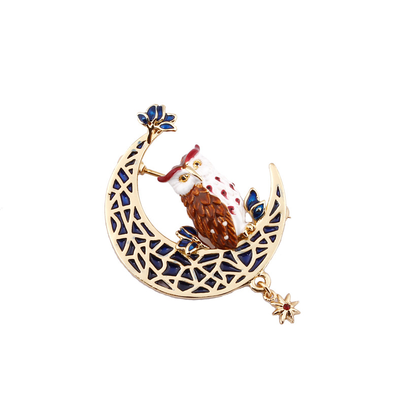 Enamel Glaze Moon On Real Owl Serena Gold Brooch