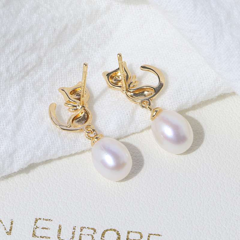 Freshwater Pearl Cat Kitty Kitten Earrings